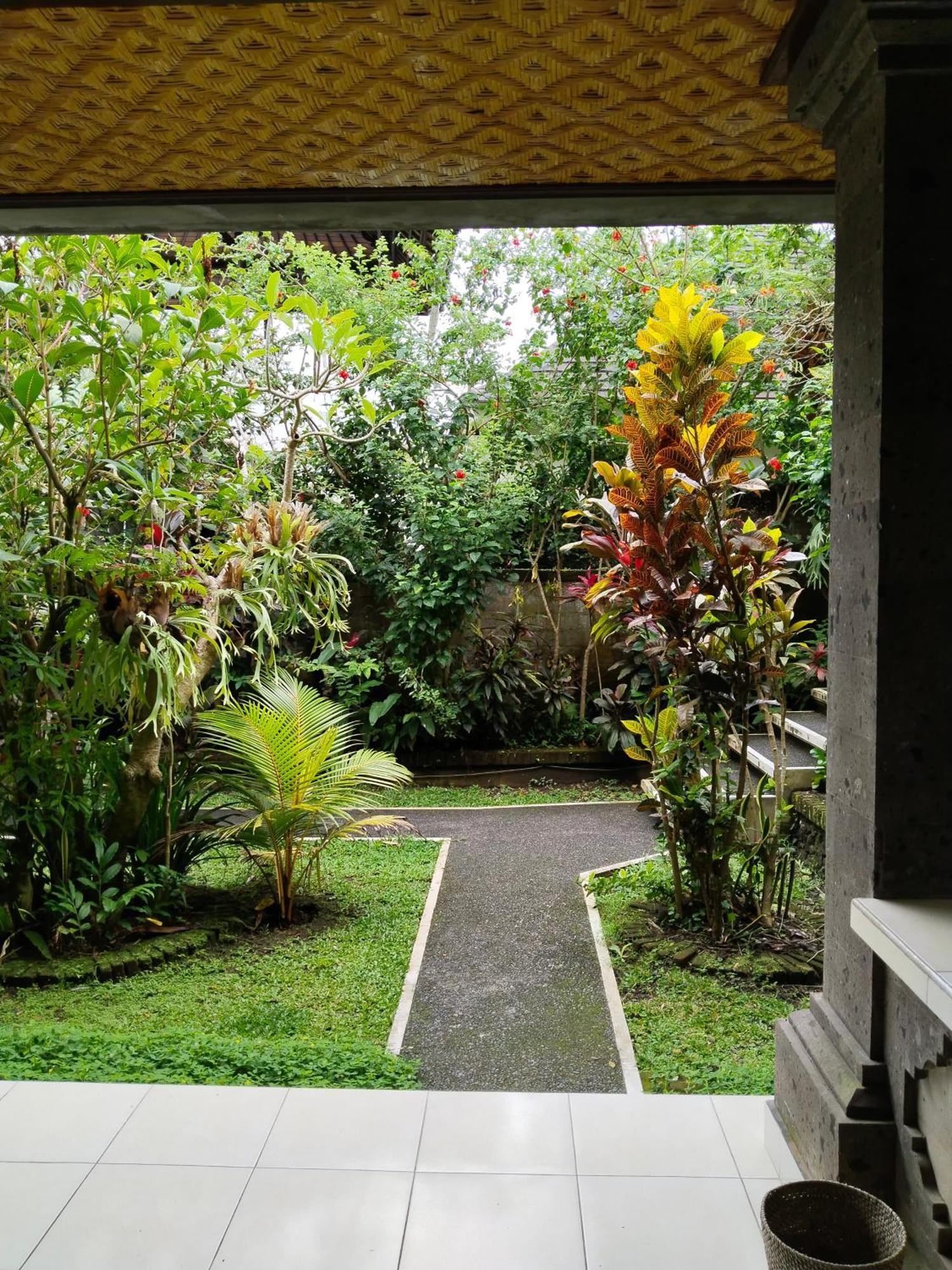 Bismajaya Bungalow Убуд Экстерьер фото